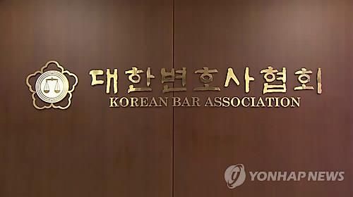 대한민국 변호사 2070명이 뽑은 올해의 '베스트' 검사 20명의 공통점 기사 관련이미지