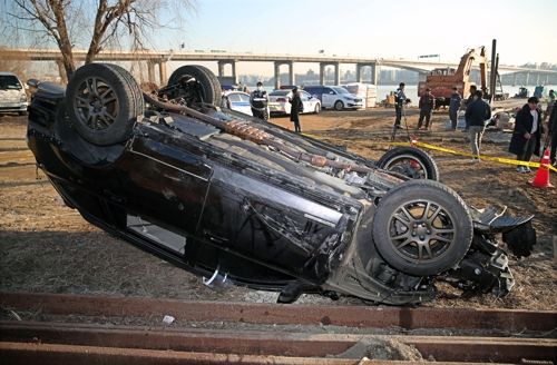 성산대교 추락사고, 운전자 잘못이어도⋯변호사들 "서울시와 시공사 책임 50%" 기사 관련이미지