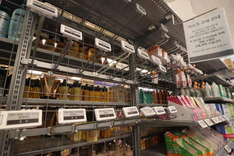 이미 12배 오른 마스크⋯100배 더 올라도 6일까지는 아무도 처벌 안 받는다 기사 관련이미지