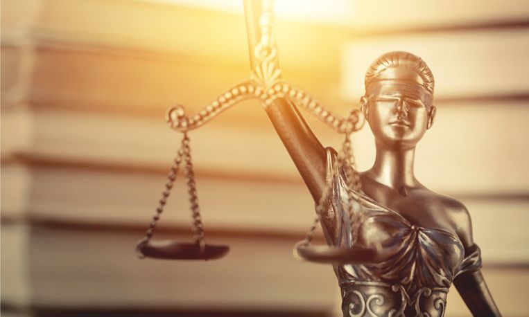 대한민국 변호사 1965명이 뽑은 '최고의 판사' 7명의 공통점 기사 관련이미지