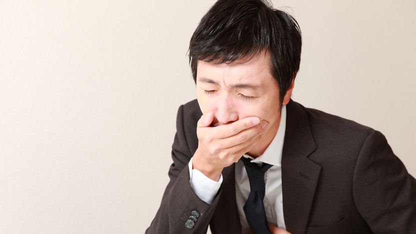 "너 같으면 토 묻은 옷 입고 싶겠냐? 버렸으니까 물어내" 요구, 다 들어줄 필요는 없다 기사 관련이미지