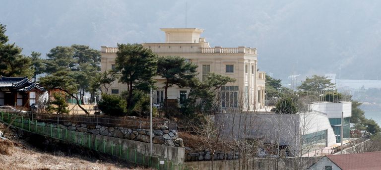 2일 신천지예수교 증거장막성전 이만희 총회장이 기자회견을 한 경기 가평군 평화의 궁전. /연합뉴스