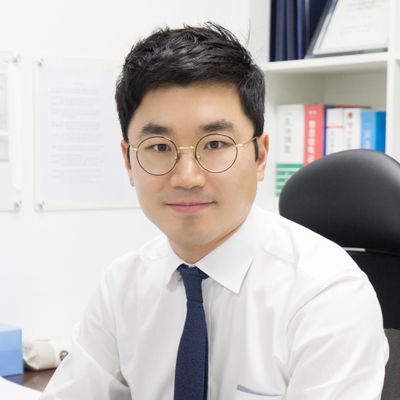 법무법인 현재의 조석근 변호사. /로톡DB