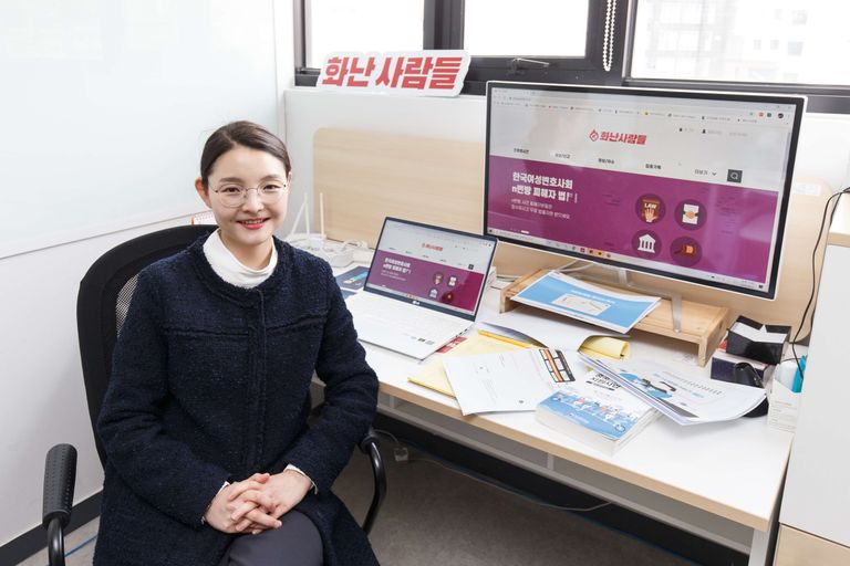 최 대표는 아쉬운 점으로 기획부터 실현까지 시간이 오래 걸리는 점을 꼽았다. '화난사람들'은 현재 개발자, 디자이너, 마케터, 그리고 최 대표 등 4명이 소규모로 운영되고 있다. /용산=안세연 기자