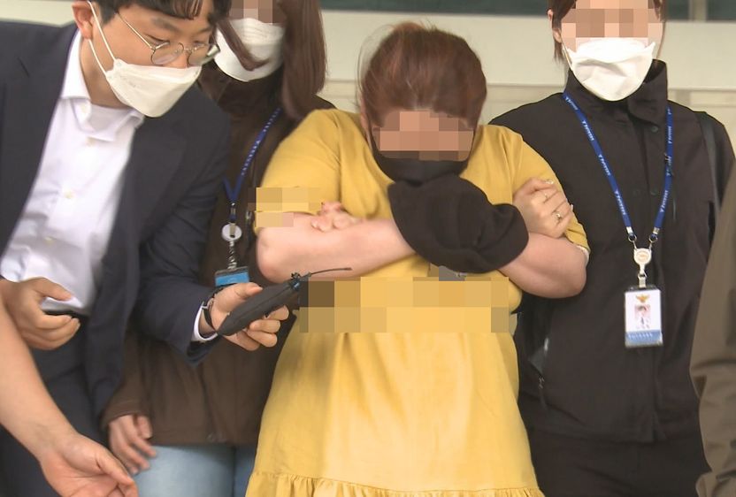 9살 아이는 여행가방에 갇혀 사망했지만, 계모에게 '살인죄' 적용이 현실적으로 어려운 까닭 기사 관련이미지