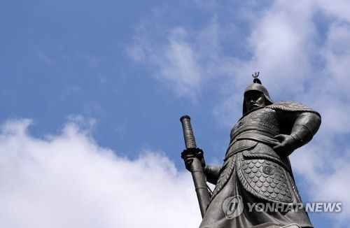 "이순신도 관노와 잠자리" 주장, 허위 사실이어도 '사자명예훼손' 처벌 어려울 수 있다 기사 관련이미지