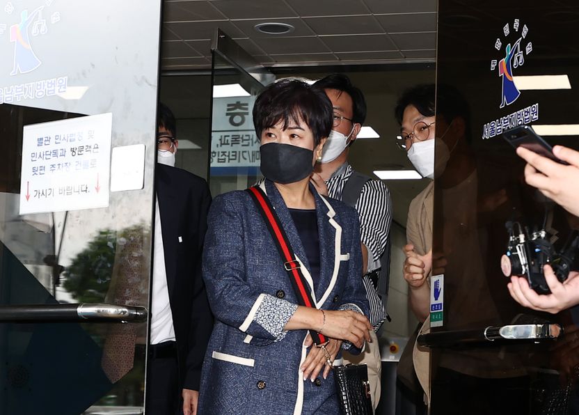 손혜원은 불구속하는 게 맞지만, 손혜원 '만' 불구속한 건 문제다 기사 관련이미지