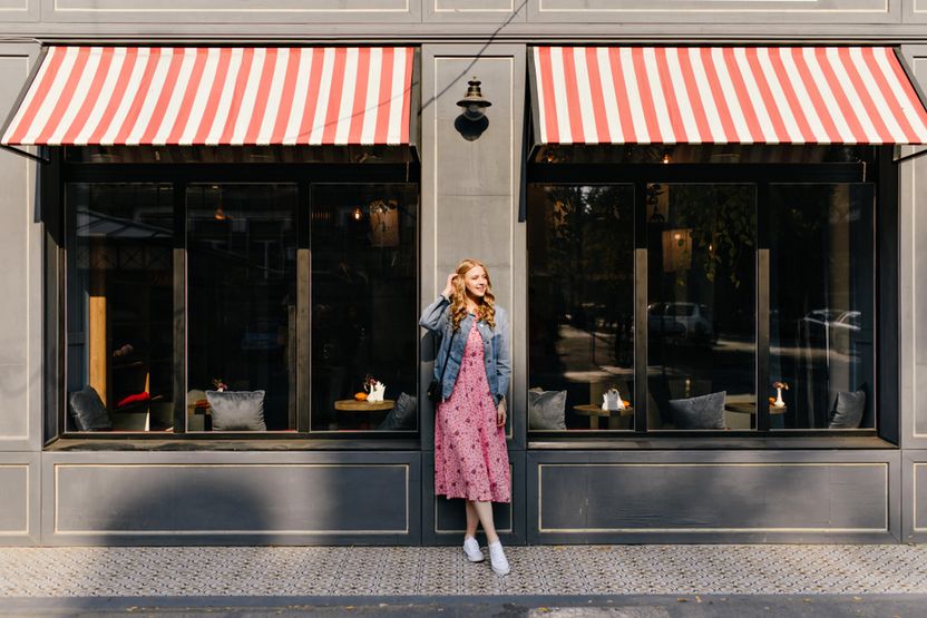 "사진 촬영 금지" 카페에서 몰래 쇼핑몰 홍보 사진 촬영⋯그러다 1장당 최대 5000만원 기사 관련이미지